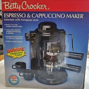 Betty Crocker Espresso & Cappuccino Maker - Black